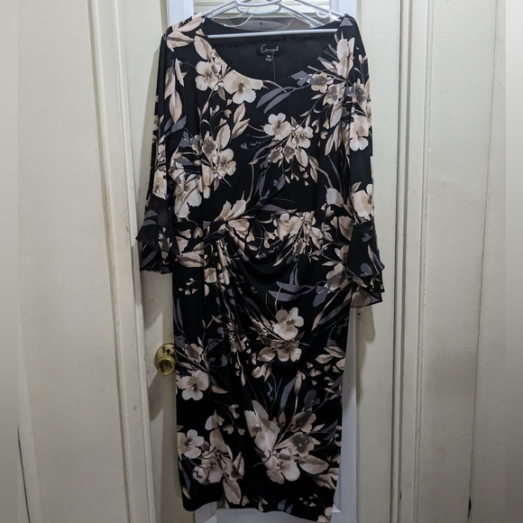 Connected Plus Size Floral Dress - 18W - Picture 7 of 10